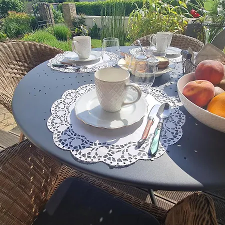 فندق مبيت وإفطار Entre Loire Et Vignobles Liré