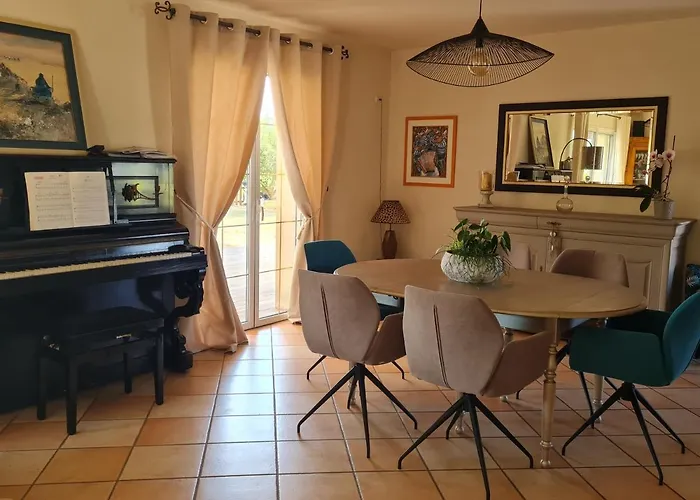 Entre Loire Et Vignobles 3* Liré